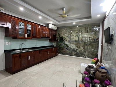 Cần bán nhà thanh xuân, gần phố phân lô oto tránh kinh doanh, văn phòng dt63m2, 19.x tỷ 2