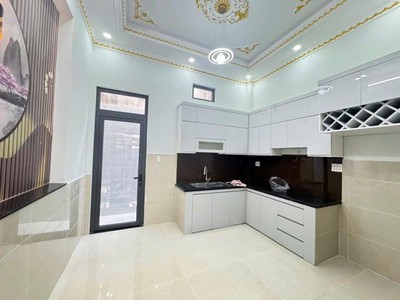 Siêu phẩm nhà 3 lầu sang - xịn - mịn thiết kế hiện đại, cách đường lò lu chỉ 50m. 4
