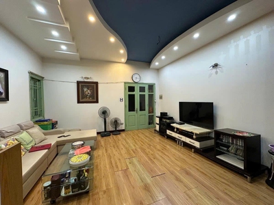 Siêu phẩm biệt thự vip cho giới nhà giàu - 4 mặt thoáng - vỉa hè đá bóng - an ninh cực tốt - thoáng 1