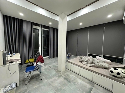 Siêu phẩm biệt thự vip cho giới nhà giàu - 4 mặt thoáng - vỉa hè đá bóng - an ninh cực tốt - thoáng 3