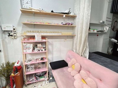 Do em đổi mặt bằng lớn hơn nên cần sang nhanh lại mặt bằng ở phú nhuận 1