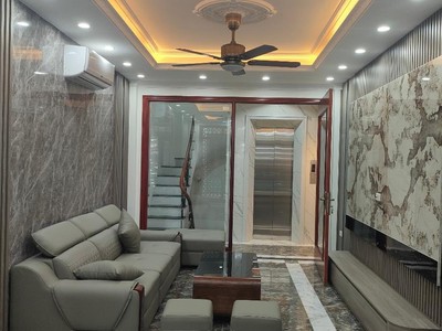 Hoàng như tiếp   nhà 6 tầng thang máy   full nội thất   vị trí vip trung tâm long biên 0