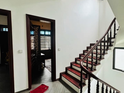 Siêu phẩm ngọc thụy long biên - 4 thoáng - gara ô tô - biệt thự sân vườn - hàng xóm khai sơn - 25 tỷ 0