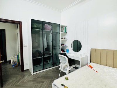 Siêu phẩm ngọc thụy long biên - 4 thoáng - gara ô tô - biệt thự sân vườn - hàng xóm khai sơn - 25 tỷ 1