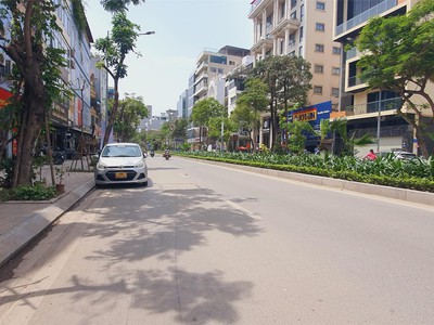 Bán nhà mặt phố lạc long quân  vỉa hè , kinh doanh, thang máy ,view hồ tây 65m 7tầng mt 6m 44.8tỷ 0