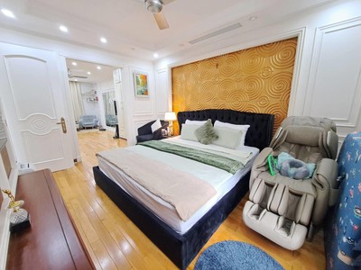 Bán nhà mặt phố lạc long quân  vỉa hè , kinh doanh, thang máy ,view hồ tây 65m 7tầng mt 6m 44.8tỷ 3