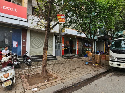 Bán nhà mặt phố nhổn giá 26 tỷ 1