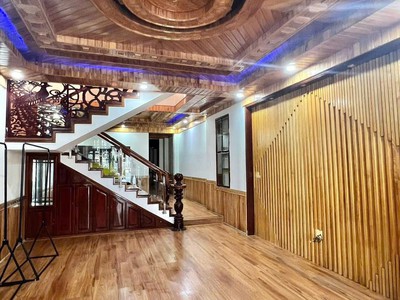 Nhà đẹp 3 tầng ốp gỗ - hướng tây bắc- khuê trung - cẩm lệ - đà nẵng giá 7,5 tỷ 0