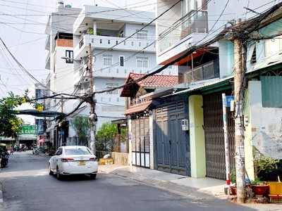 Hxh đậu cửa, cách mặt tiền 20m nhà 3t btct tân hương, tân quý giá 5 tỷxx 0