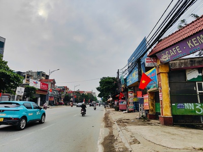 Bán đất thú y,đức thượng ,56m2 ,mặt tiền 5,4m ,ô tô đỗ cổng,gần ql32 0