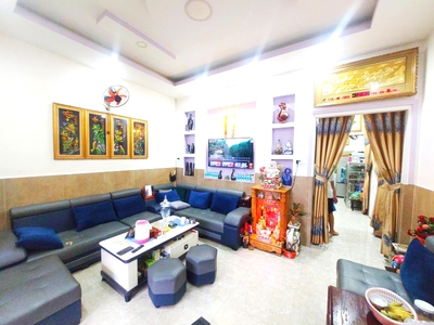 Ngộp bank bán nhà gấp 2 tầng 113m2 9x15m gần vincom thủ đức bình thọ thủ đức chỉ 6,5 tỷ. 0