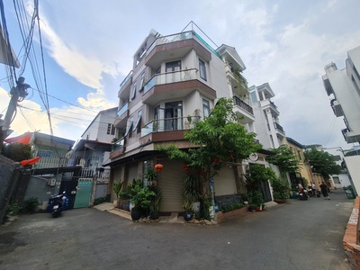 Ngộp bank bán nhà 3 tầng hẻm xe tải 232m2 15 16 gần đh ngân hàng linh trung thủ đức chỉ 13.5 tỷ cực 2