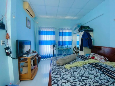 Bán nhà gò vấp, xe hơi đỗ cổng, sat mặt tiền nguyễn thái sơn, 42m  x 4 tầng, 5 pn, hơn 5 tỷ 2