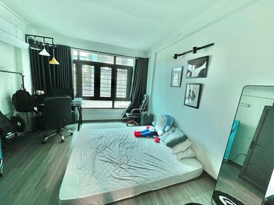 Bán nhà phố hoàng văn thái   thanh xuân   30m    4 tầng   giá 6 tỷ 3