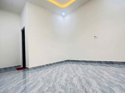 Nhà mới, đẹp ngay chợ thanh hoá, 3pn, sổ riêng, đất hồng, chỉ 2tỷ390 4