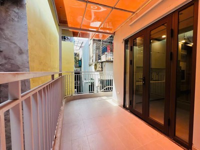 Bán nhà 4 tầng, 35m2,  khâm thiên - đống đa - giá 6 tỷ hơn- sổ đỏ chính chủ 0