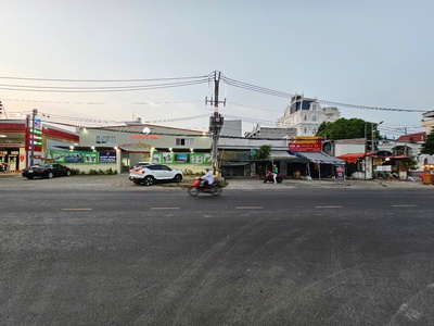 Bán nhà 56m 48m, nhỉnh 45 tỷ, mặt tiền phạm hữu lầu, quận 7 0