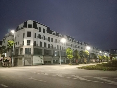 Bán nhà phố 5 tầng gần ngay trục đại lộ Châu Âu đối diện Vinhomes Thanh Hóa 1