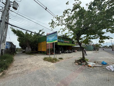 Bán đất vườn cổ thụ mặt tiền nguyễn chí thanh, dương đông, pq 0