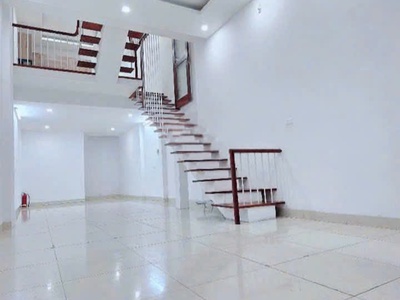 Cho thuê căn nhà 5 tầng mới xây ngõ 106 đường Hoàng Quốc Việt, Nghĩa Đô, Cầu Giấy 6
