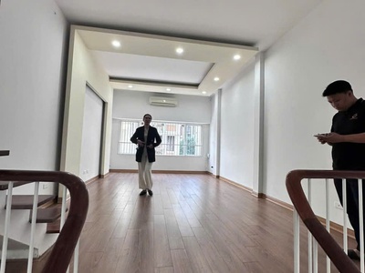 Cho thuê căn nhà 5 tầng mới xây ngõ 106 đường Hoàng Quốc Việt, Nghĩa Đô, Cầu Giấy 9