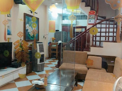 Bán nhà phân lô -phố thá hà -ngõ nông- thoáng- dt 40m2-5 tầng.mt 3.7m-giá chỉ 12.5 tỷ 1