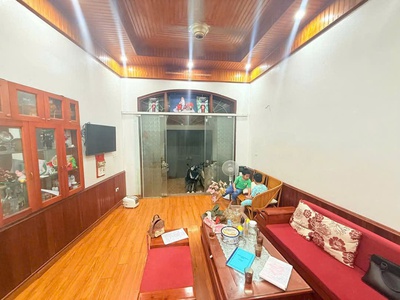 Bán nhà nam từ liêm, mặt ngõ thông, ô tô qua nhà, kinh doanh đỉnh, 55x 4 tầng . giá 12,2 tỉ 0