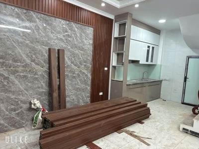 Nhà mới ở luôn phúc lợi-long biên 30 m2,x  5 tầng, mặtt iền 4.5m, 4.8 tỷ. 0