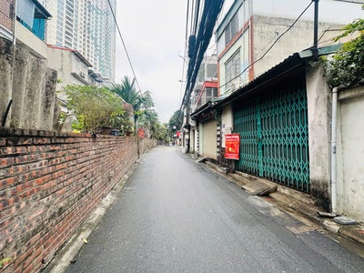 Thửa đất đẹp- ngõ thẳng tắp- oto qua nhà ngọc thụy- long biên 51/70 m2,mặt tiền  6.1m, 6.5 tỷ. 3