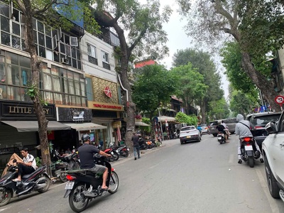 Bán lô góc 2 mặt tiền phố hàng muối  hoàn kiếm hà nội,nhà 4 tầng, diện tích 92m, mặt tiền 6m, tài 3