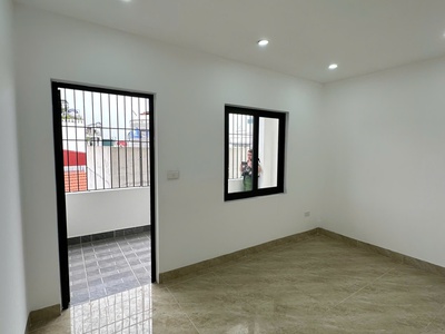 Bán nhà thanh am - long biên  dt 40m2 x 5 tầng x mt 4,3m  nở hậu, , ôtô đỗ cổng, tiện ích xung quanh 4