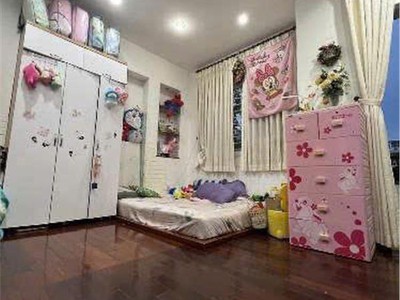 Bán nhà phố 4 tầng trung tâm quận 1- lê thị riêng- p.bến thành-ngang 4,8m x 14m- 5pn - 4wc - giá 23 4