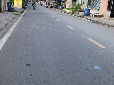 Nhà mặt tiền đường 12 tăng nhơn phú B, DT 70m kinh doanh tốt 1