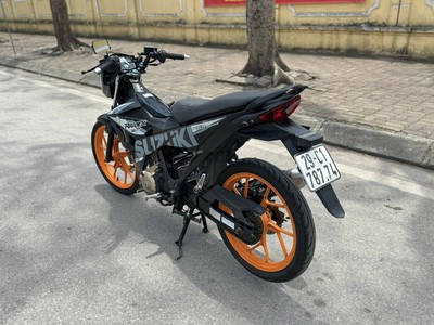 Cần bán Suzuki Raider 150Fi 2017 Nguyên zin chất 1