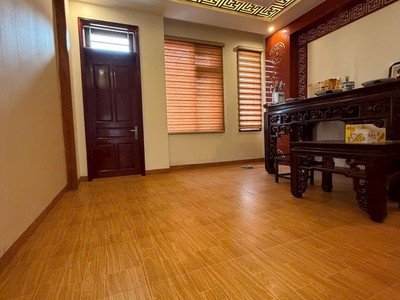 Bán nhà 4 tầng mặt phố gần đường Trường Chinh, ph Tân Bình, TP HD, 67.5m2, mt 4.5, 4 ngủ 9