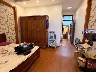 Bán nhà 4 tầng mặt phố gần đường Trường Chinh, ph Tân Bình, TP HD, 67.5m2, mt 4.5, 4 ngủ 7