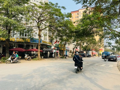 Bán 100m2 Nhà 5 tầng mặt phố Phúc Lợi Vị trí Kim Cương - Đầu phố phù hợp cho thuê văn phòng, công 2