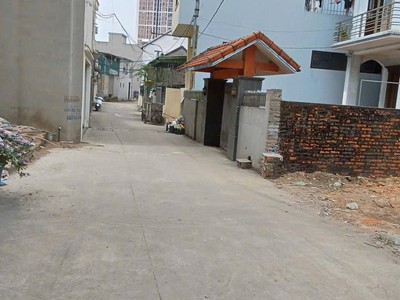 Bán 4 Nốt Ngõ 20 Nguyễn Văn Cừ,Hồng Hải. DT:50-74m2 Oto đỗ cửa 1