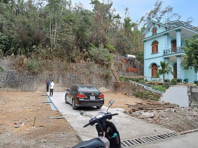 Bán 4 Nốt Ngõ 20 Nguyễn Văn Cừ,Hồng Hải. DT:50-74m2 Oto đỗ cửa 2