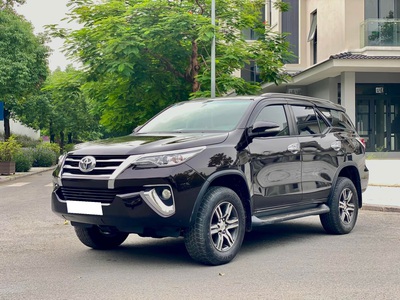Bán xe Toyota Fortuner 2.7V 4x2 AT 2020, màu nâu. 4