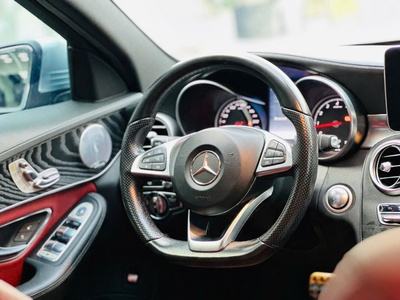 Bán xe Mercedes C300 AMG 2016, màu bạc. 11