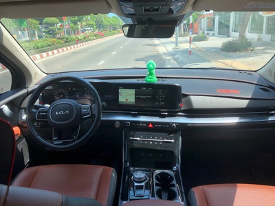 Bán xe Kia Carnival 2.2D Signature 2023, máy dầu, màu đen. 14