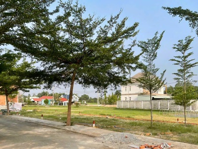 Đầu tư sinh lời với đất nền gần Vin Củ Chi - DT: 83,9m   ngang 5x17 , giá chỉ 2 tỷ 195. 1