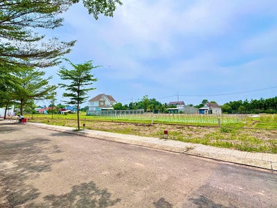 Đầu tư sinh lời với đất nền gần Vin Củ Chi - DT: 83,9m   ngang 5x17 , giá chỉ 2 tỷ 195. 2