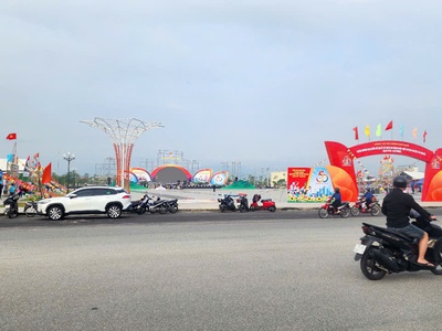 Bán đất đối diện quảng trường và trường THCS, đất sạch sổ đỏ 100, giá trực tiếp CĐT An Điền Phát 7
