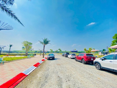 Đất nền KDT chỉ 980tr/100m2 ngay tại Vòng xoay Cổng Xanh, Tân Bình 4