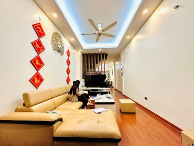 Cực hiếm Phố Minh Khai 41m2 4.5 tầng 6.15 tỷ 0