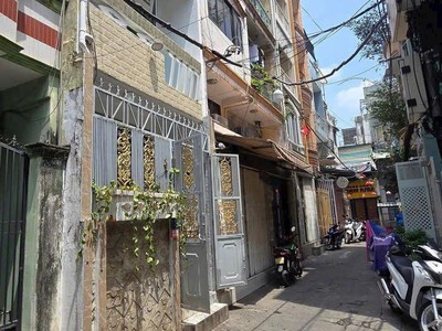Nhà quận 5- hẻm xh 5m tới nhà,sát mặt tiền nguyễn văn cừ 4tầng 5pn, xíu 5tỷ 1