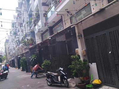 Bán gấp nhà 3tầng 4 15 hxh phạm văn chiêu f14 gò vấp 5,xtỷ 4
