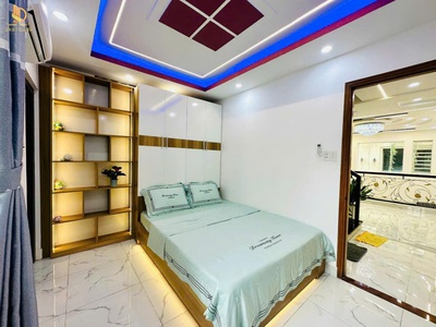 Nhà đẹp 5 tầng full nội thất hxt 4 15 phạm văn chiêu f16 gò vấp 8,xtỷ 4